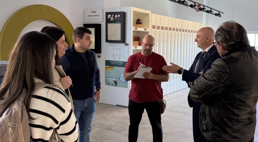 Onda refuerza su vínculo con la cerámica al acoger las evaluaciones de los Alfa de Oro